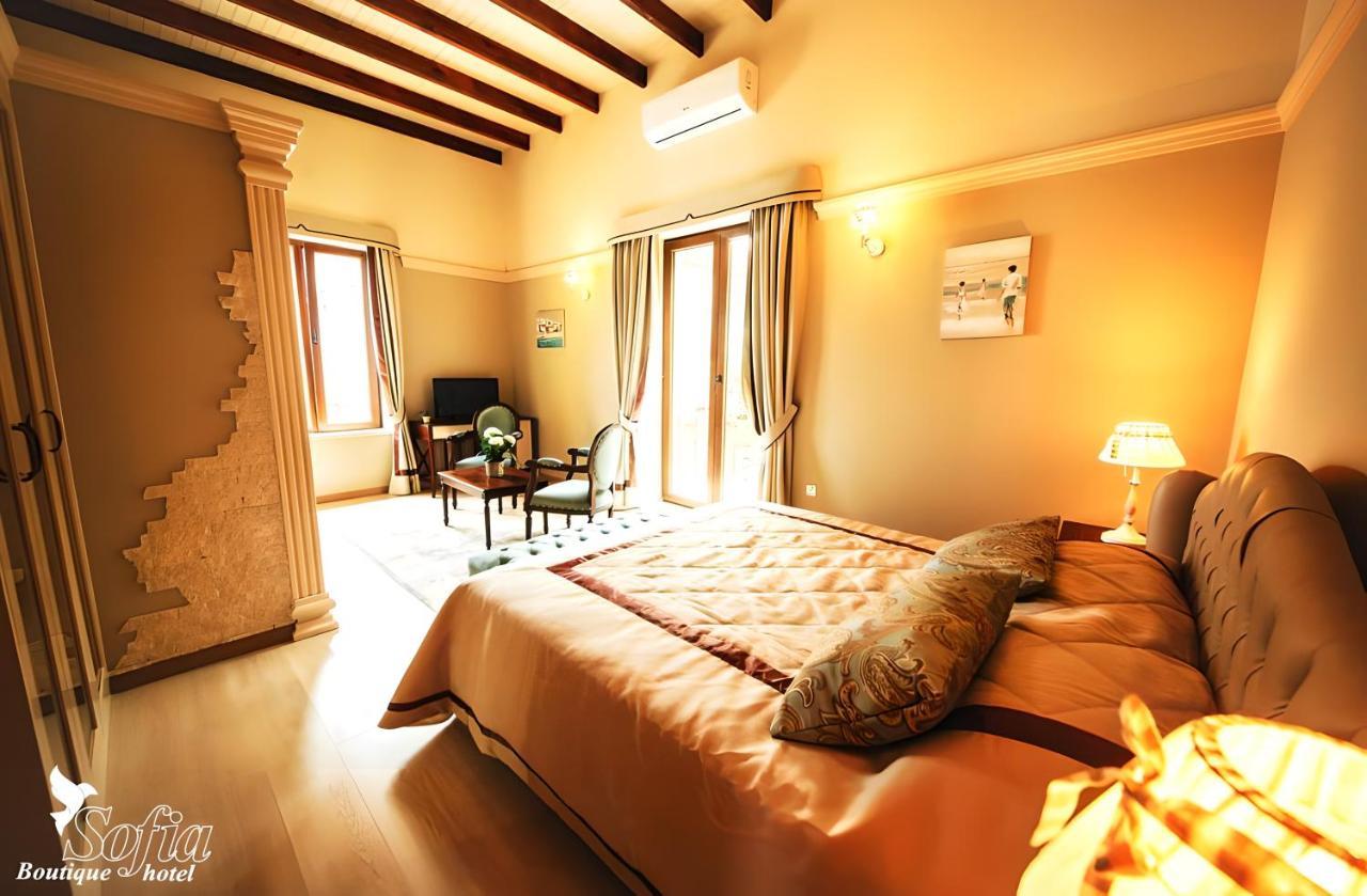 Sofia Boutique Hotel Кирения Екстериор снимка