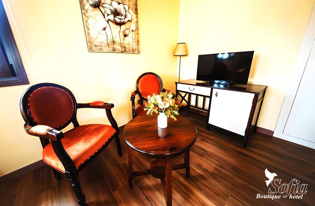 Sofia Boutique Hotel Кирения Екстериор снимка