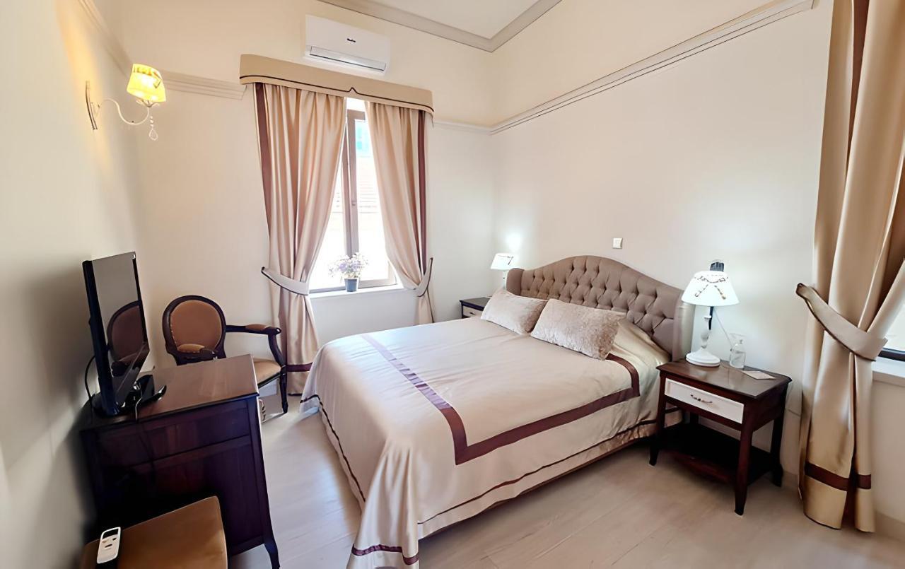 Sofia Boutique Hotel Кирения Екстериор снимка