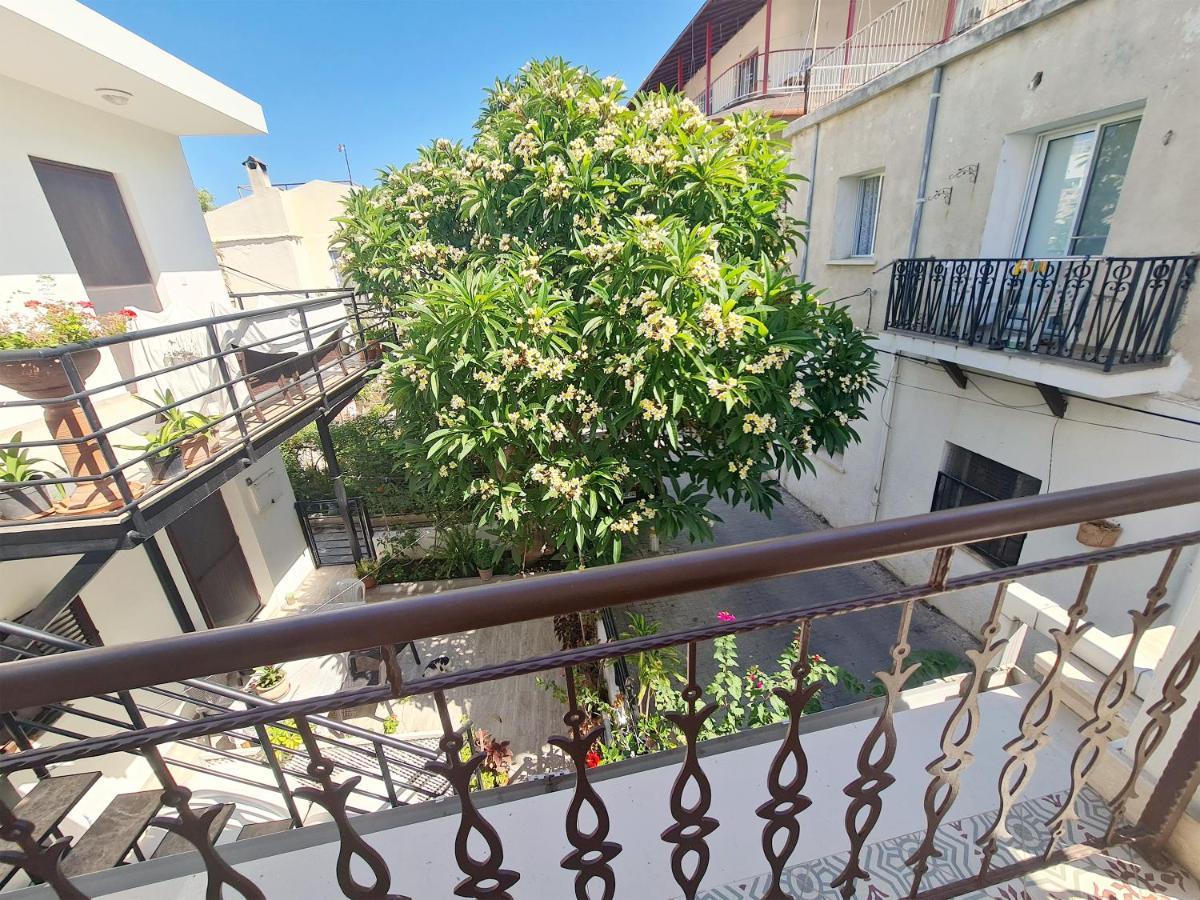 Sofia Boutique Hotel Кирения Екстериор снимка