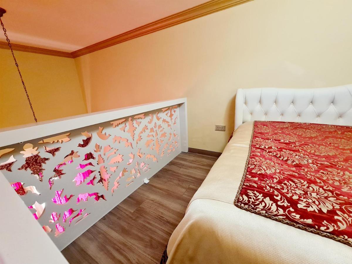 Sofia Boutique Hotel Кирения Екстериор снимка