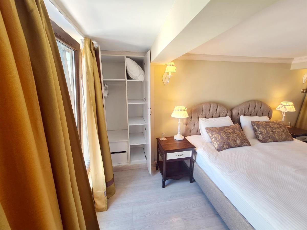 Sofia Boutique Hotel Кирения Екстериор снимка